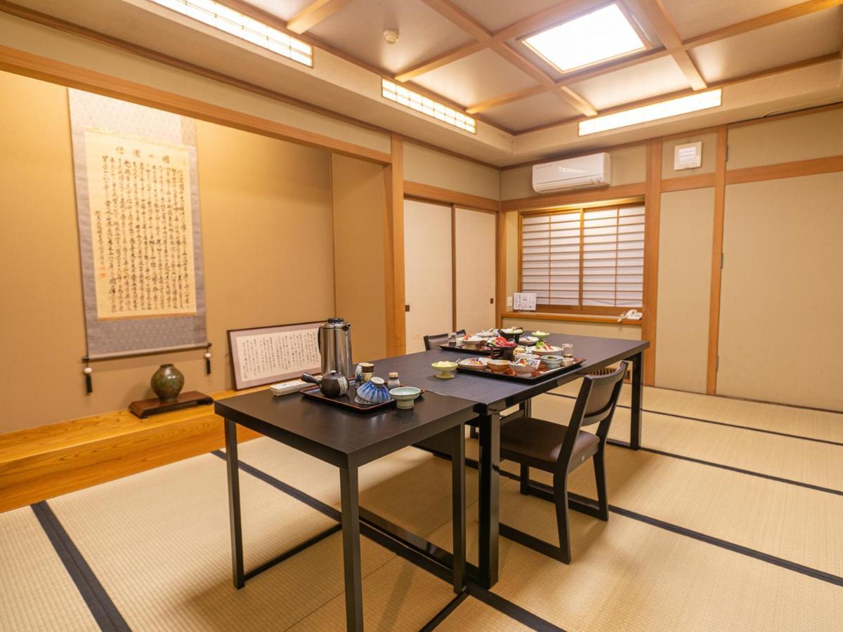 Shimaya Yamanouchi  Exterior photo